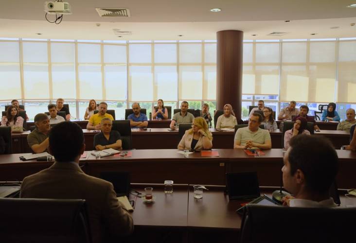 Bilimsel Araştırma Projeleri Yönetim Süreçleri Toplantısı Gerçekleştirildi
