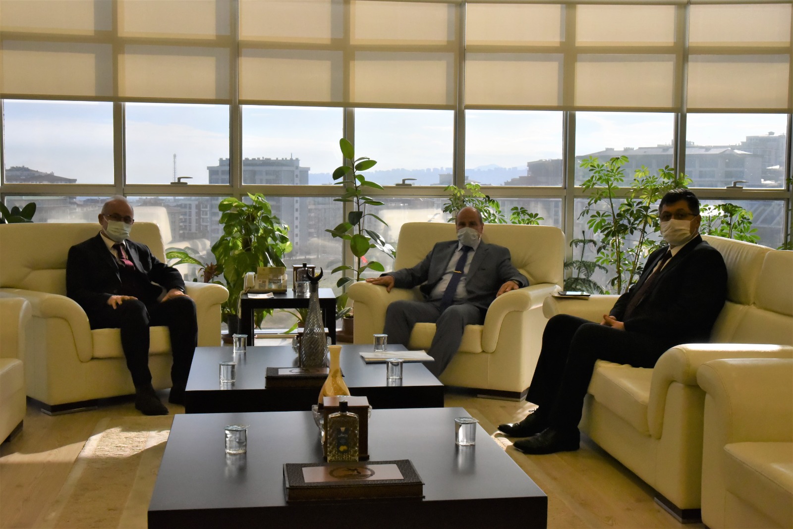 samsun ptt bas mudurunden rektor unal a