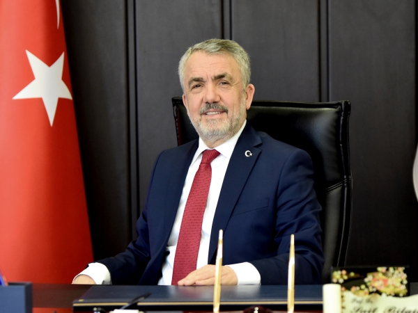 Rektör Prof. Dr. Sait Bilgiç
