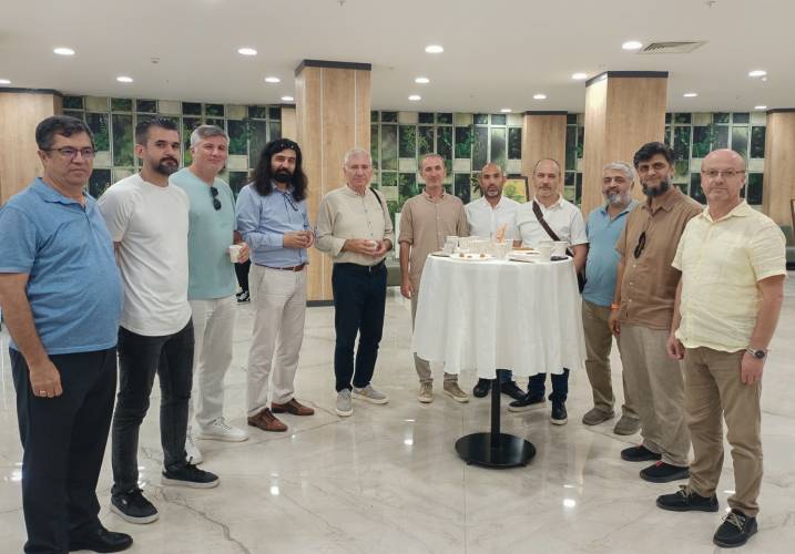 “İzge” Sergisi Sanatseverlerle Buluştu