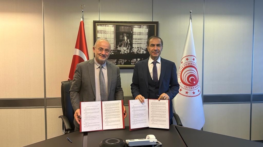 OMÜ ile Ticaret Bakanlığı Arasında 'Yabancı Dil ve Sağlık Turizmi Eğitimi Protokolü' İmzalandı