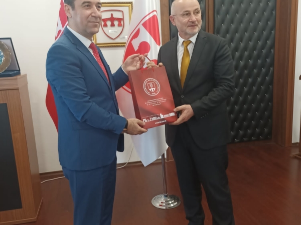 Balkan Üniversitesi Rektörü Prof. Dr. Prof. Dr. Mehmet Dursun Erdem