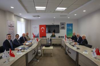 Samsun Teknopark Yönetim Kurulu Toplantısı Rektör Aydın’ın katımıyla düzenlendi